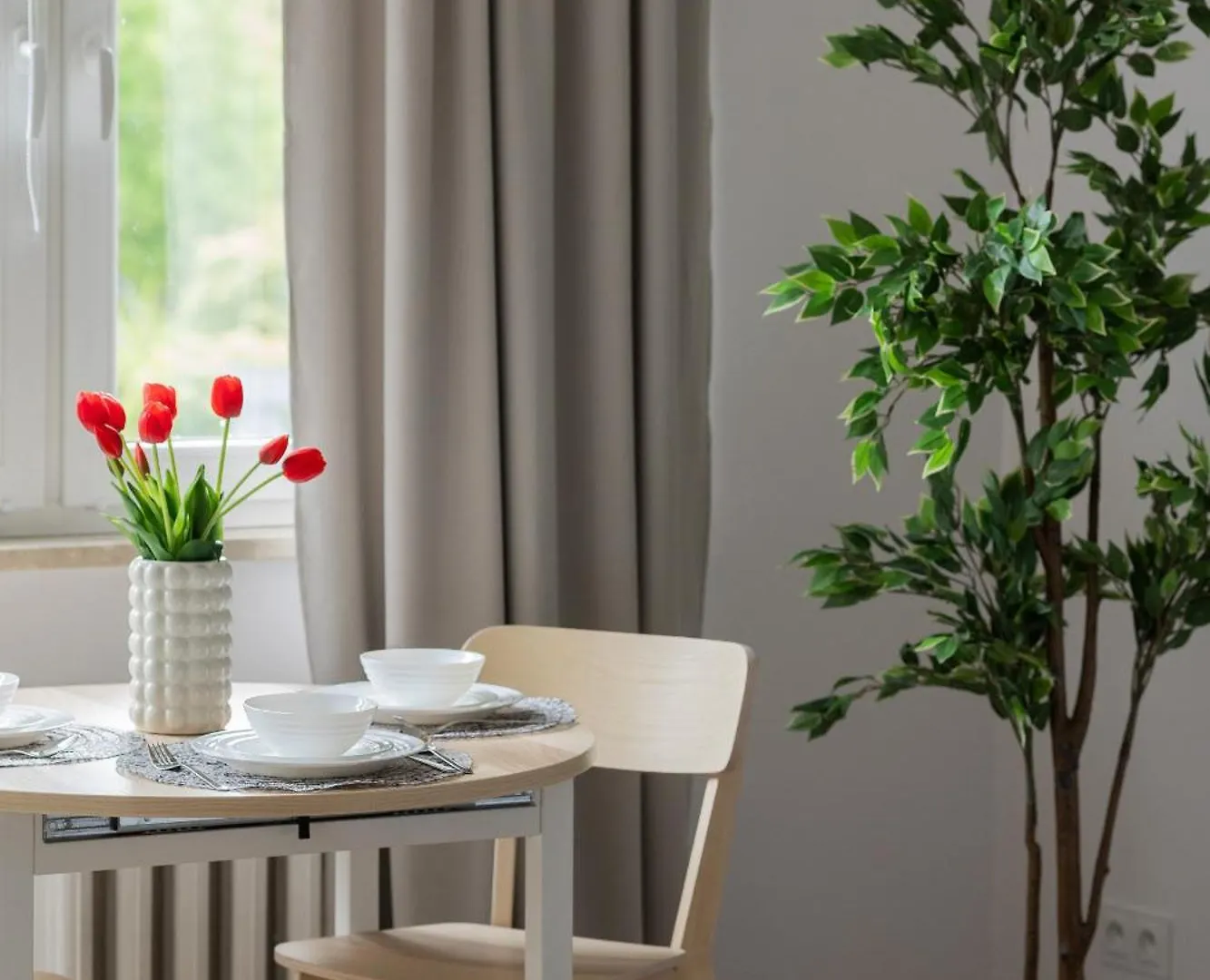 City Park Studio Apartment Solec Warsaw By Renters