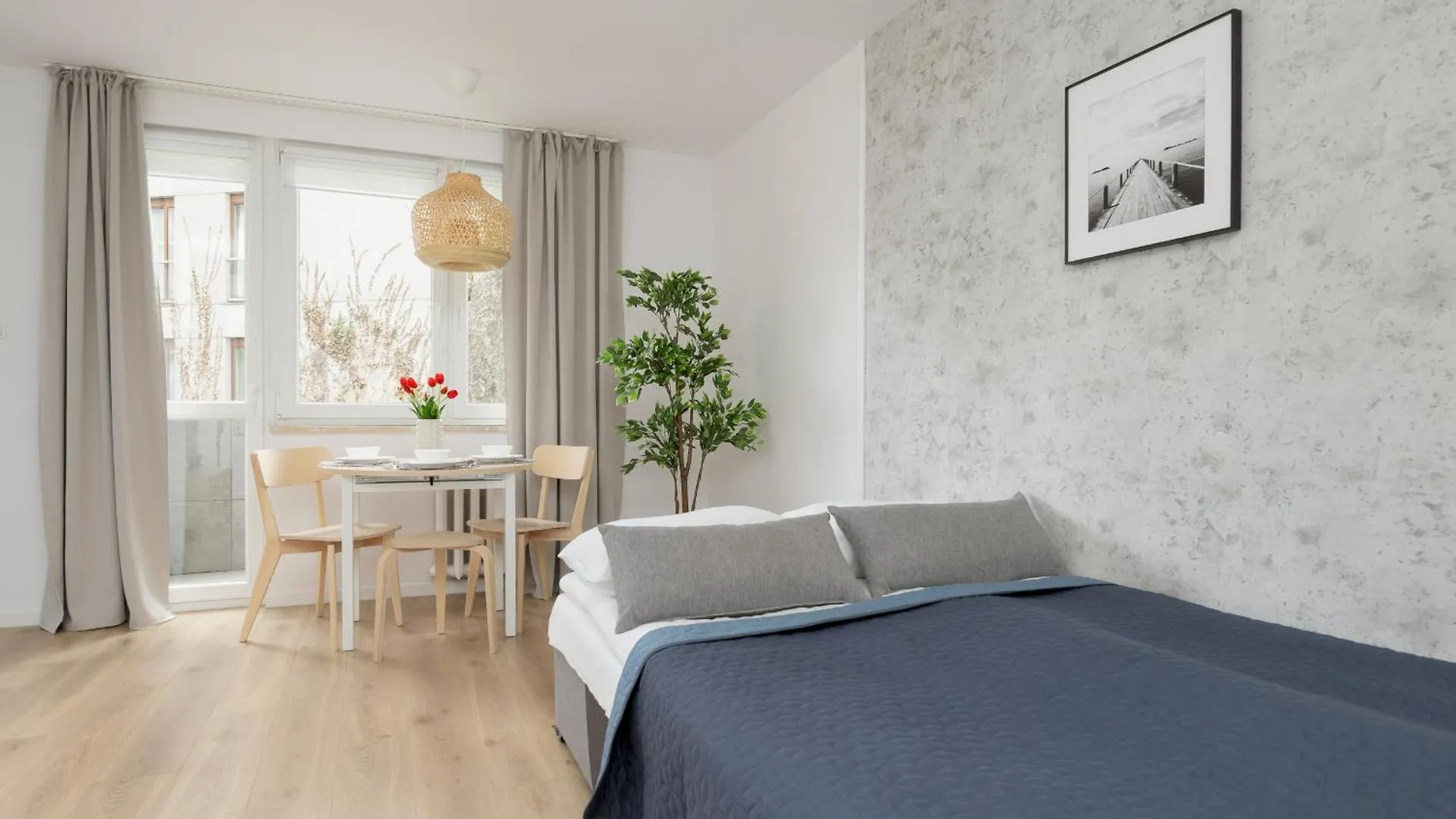City Park Studio Apartment Solec Warsaw By Renters